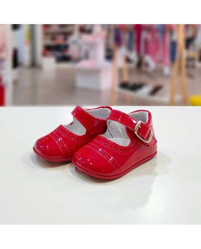 Zapato bebe bautizo. Calzado bebe. Zapatos de bebe online.
